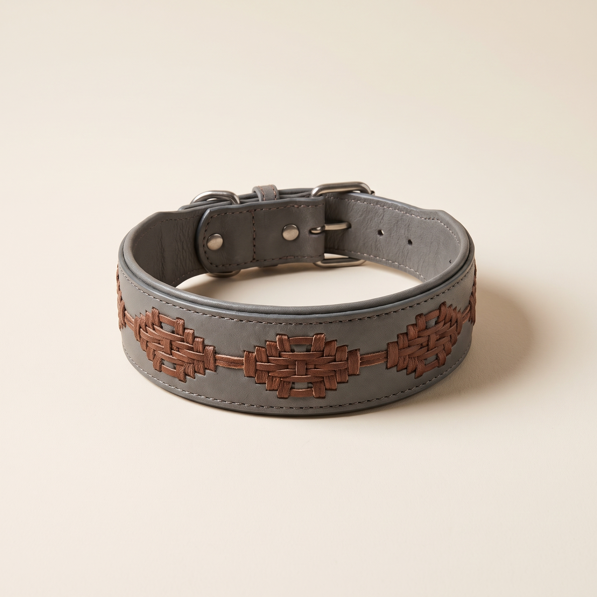 Obojek pro psy „Aztec" šedý – Thicket & Tail